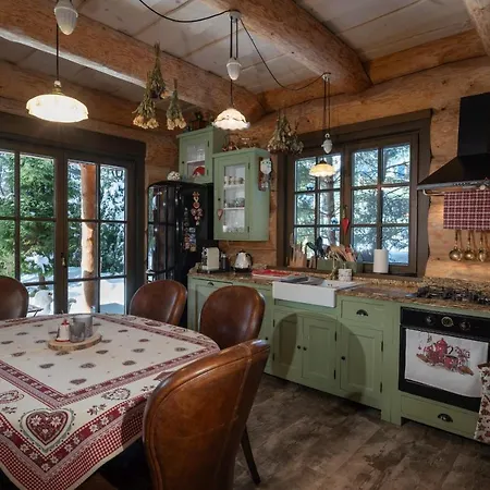 Zrub Luxis Chalet Stara Lesna